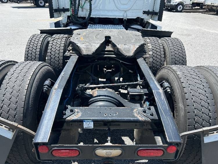 Truck Thumbnail 4