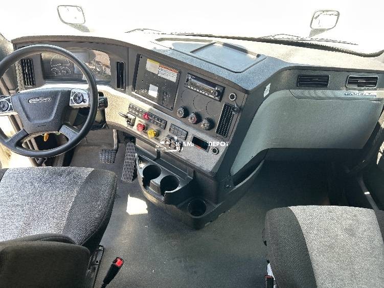 Truck Thumbnail 7