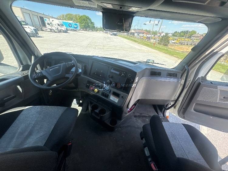 Truck Thumbnail 7