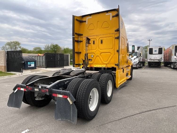 Truck Thumbnail 6