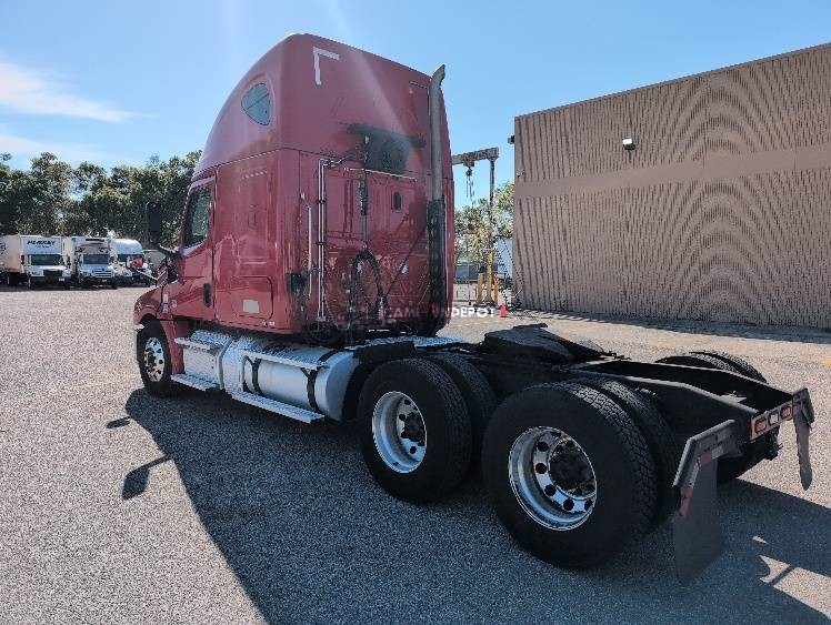 Truck Thumbnail 5