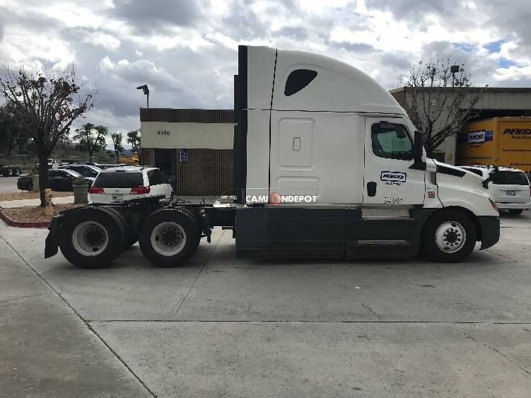 Truck Thumbnail 7