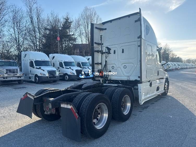 Truck Thumbnail 5