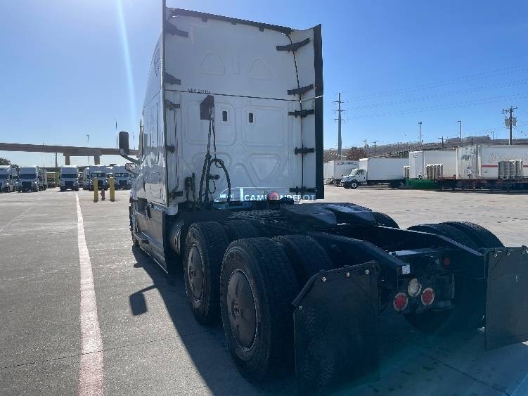 Truck Thumbnail 5