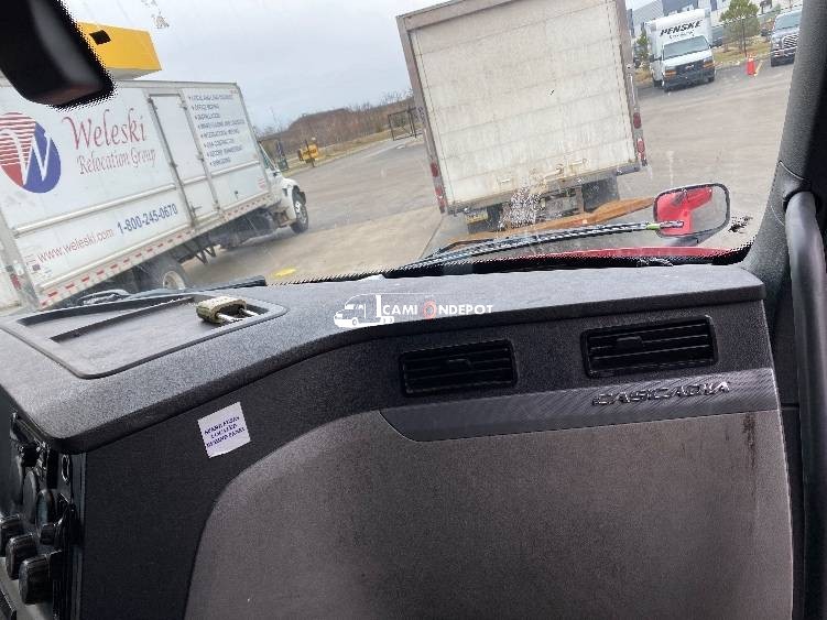 Truck Thumbnail 12