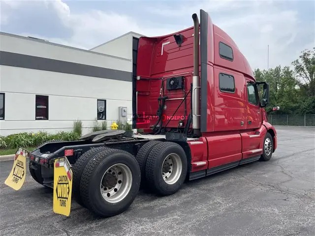 Truck Thumbnail 2