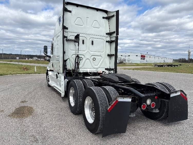 Truck Thumbnail 5