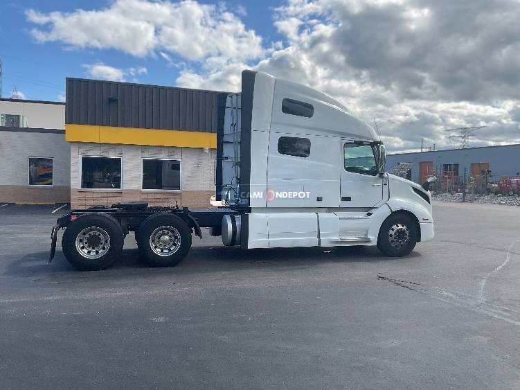 Truck Thumbnail 6