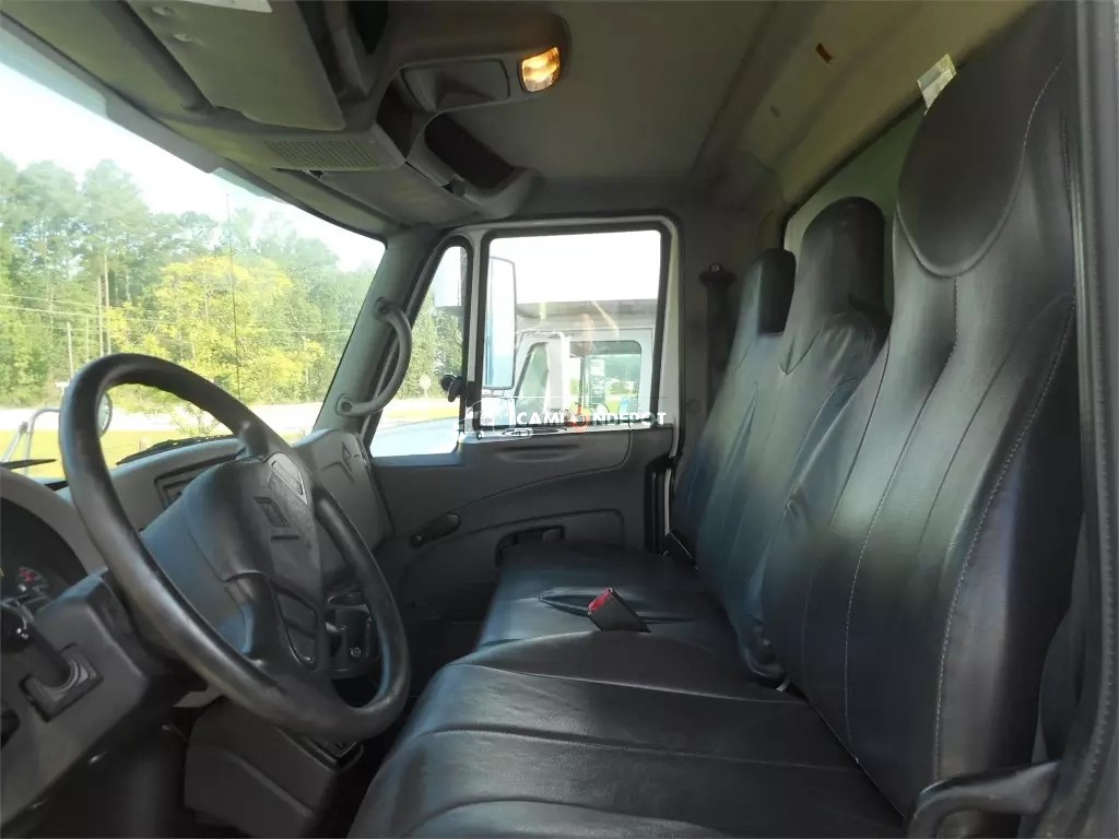 Truck Thumbnail 6