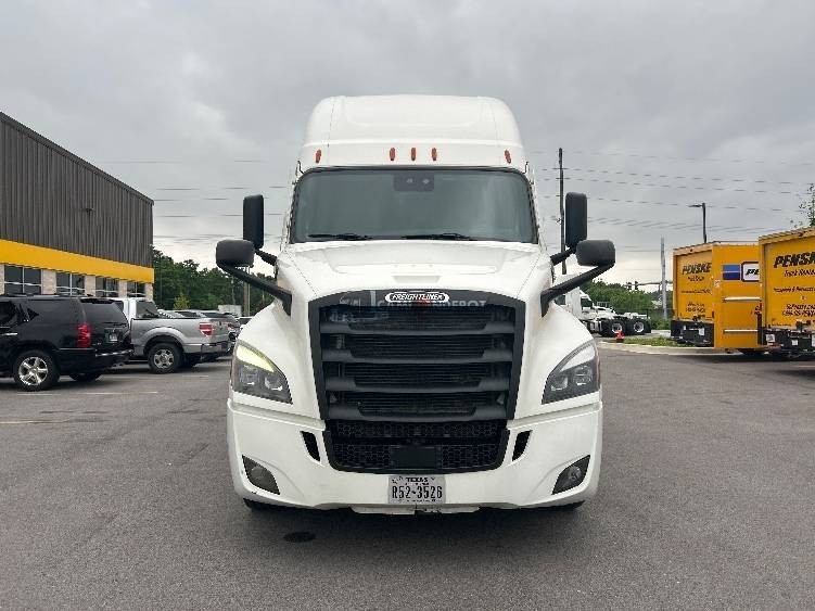 Truck Thumbnail 2