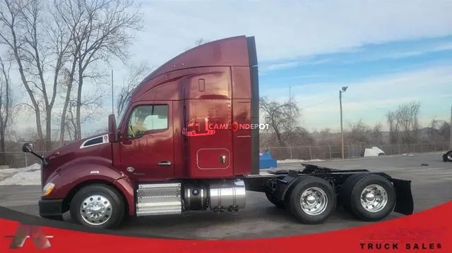 Truck Thumbnail 4
