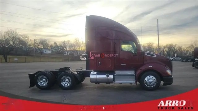 Truck Thumbnail 2