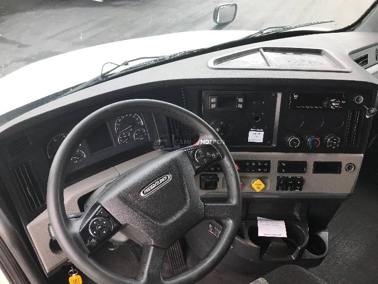 Truck Thumbnail 8
