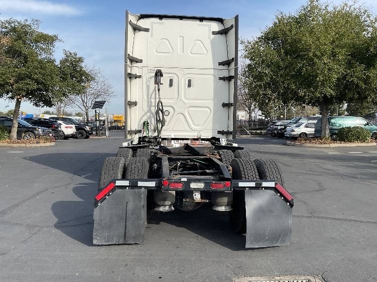 Truck Thumbnail 5