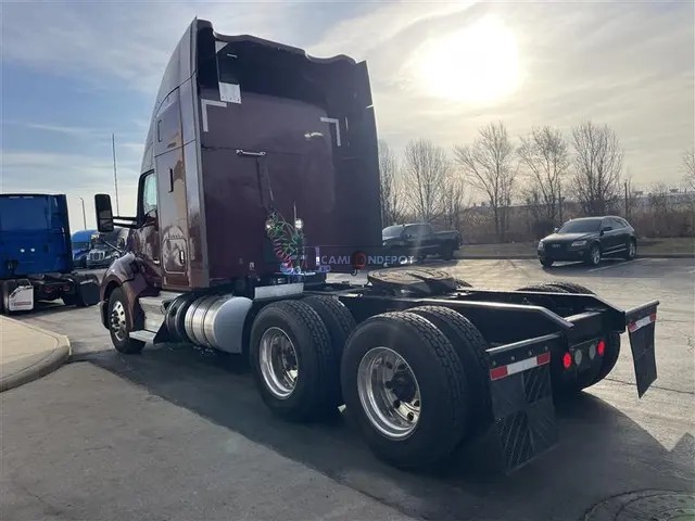 Truck Thumbnail 4