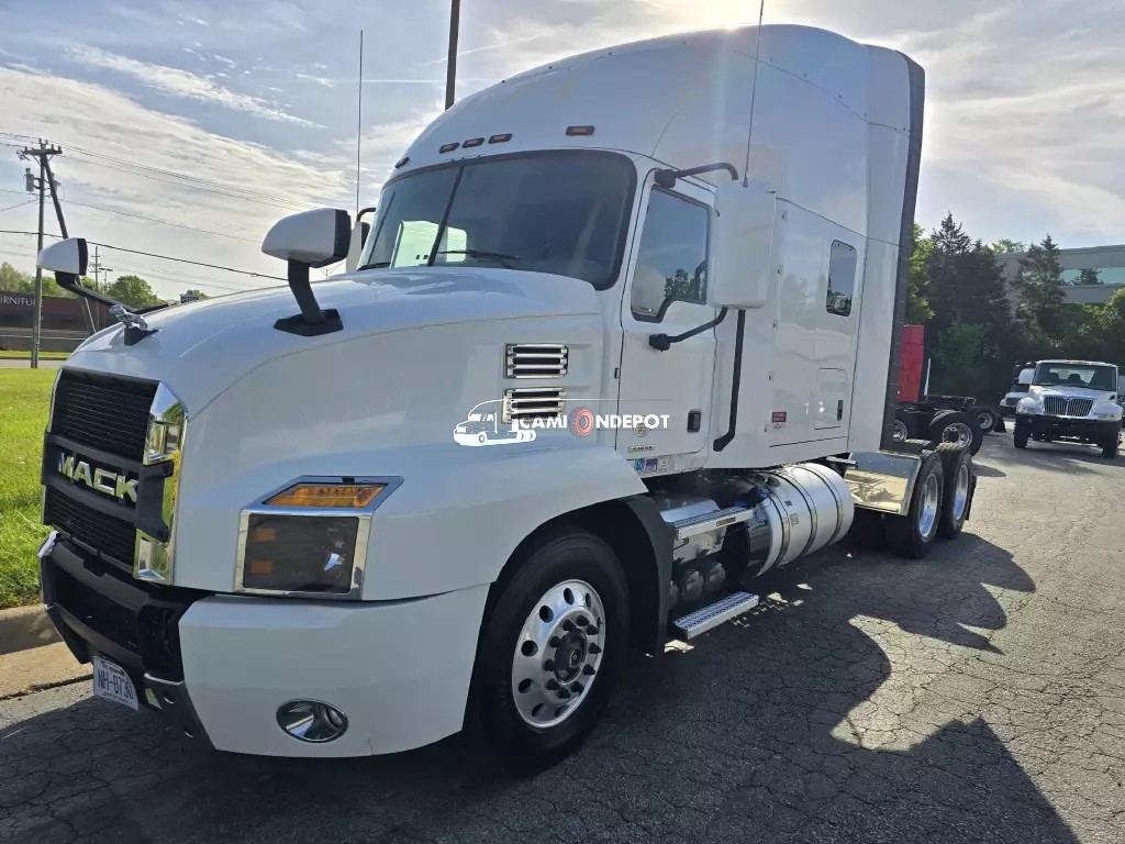 Truck Thumbnail 2