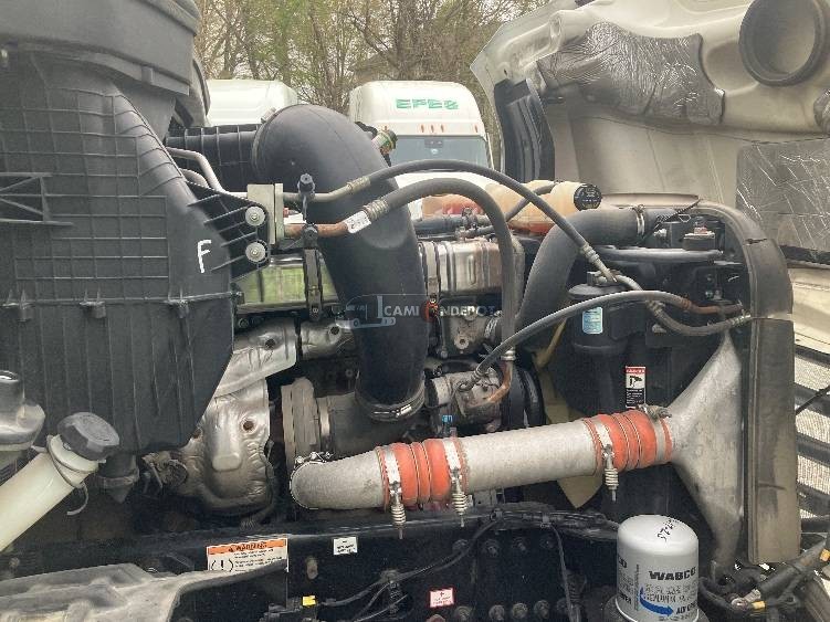 Truck Thumbnail 10