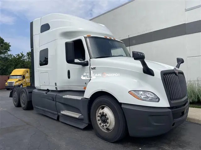 Truck Thumbnail 3