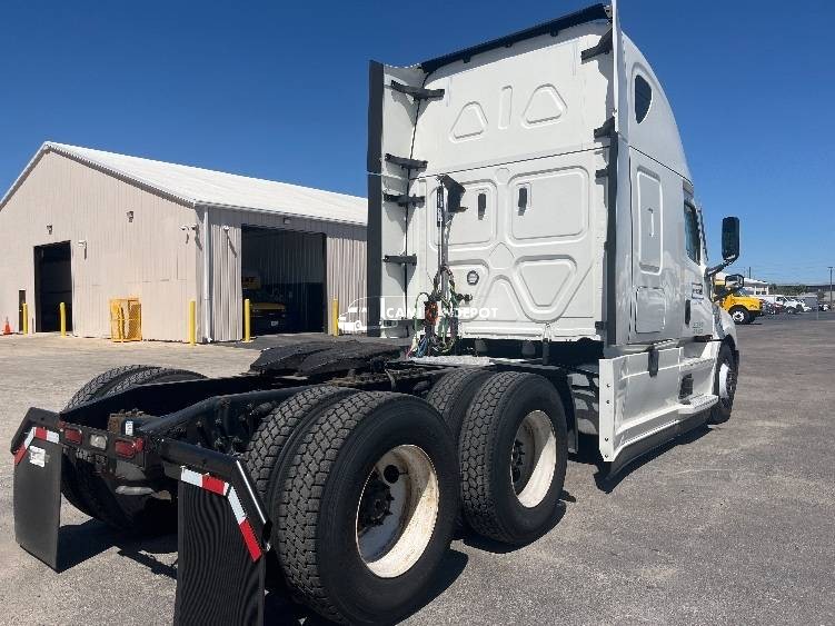 Truck Thumbnail 6