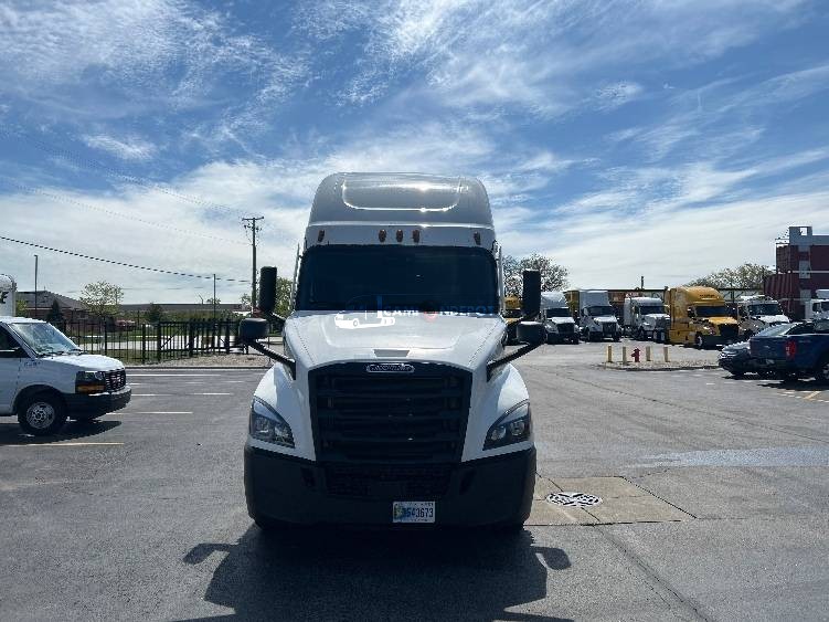 Truck Thumbnail 3