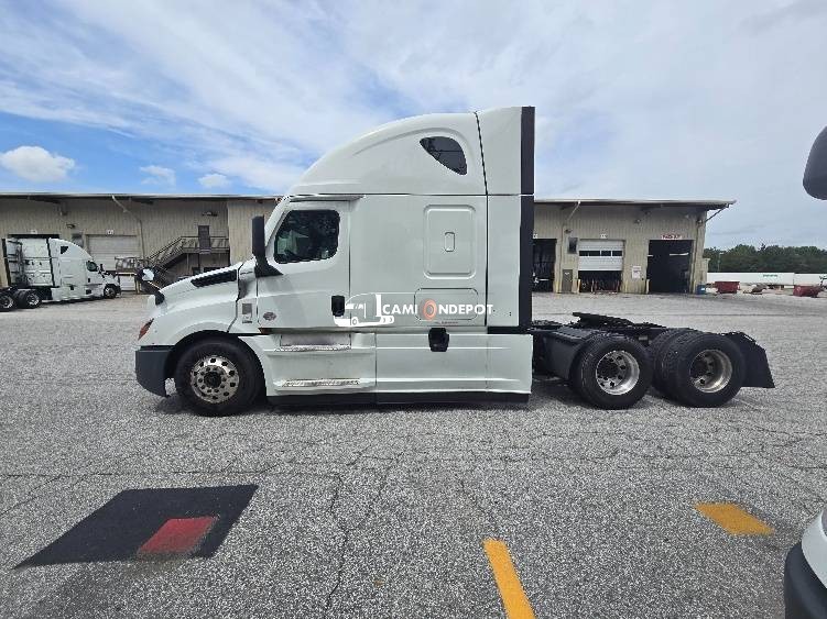 Truck Thumbnail 4