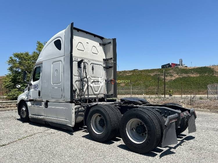 Truck Thumbnail 5