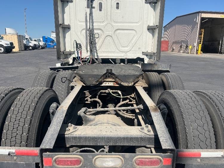 Truck Thumbnail 6