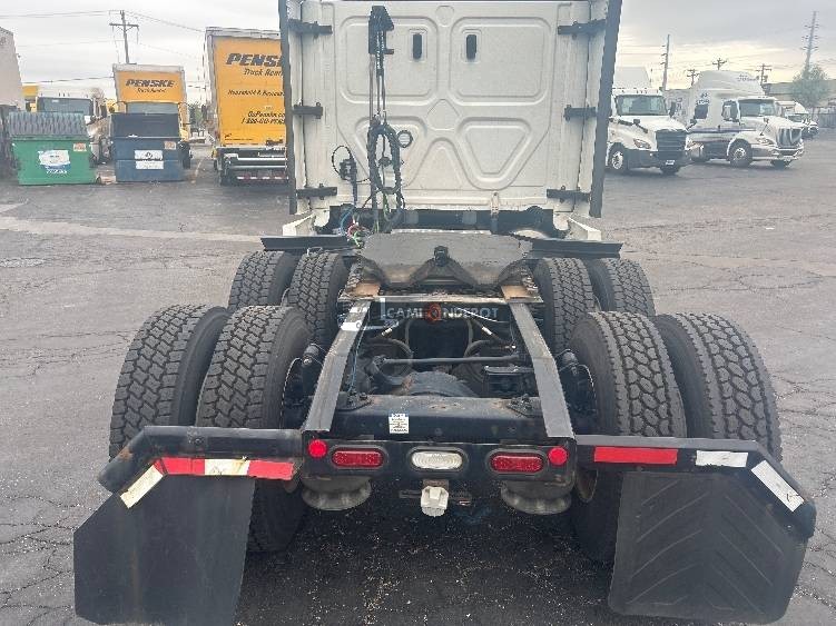 Truck Thumbnail 6