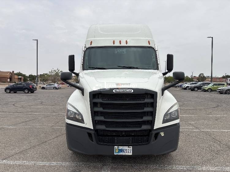 Truck Thumbnail 3
