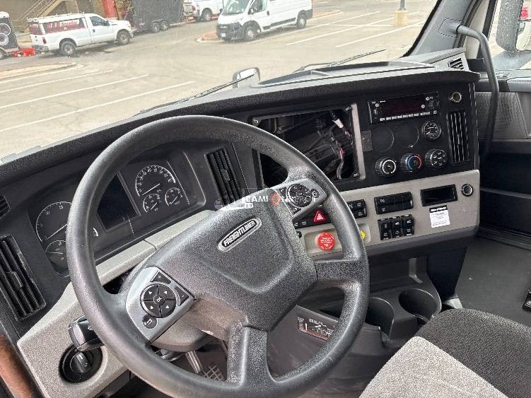 Truck Thumbnail 8