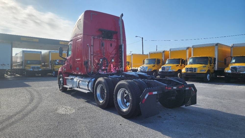 Truck Thumbnail 4