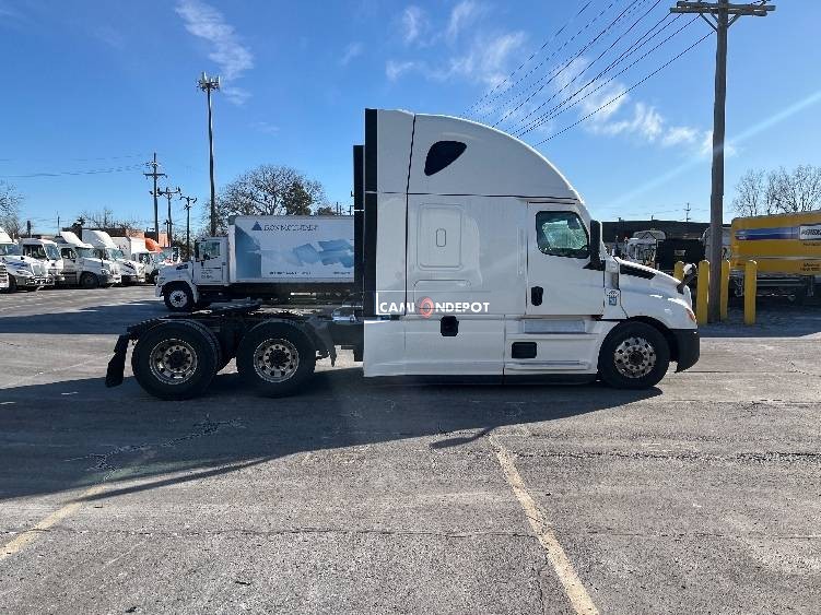 Truck Thumbnail 7