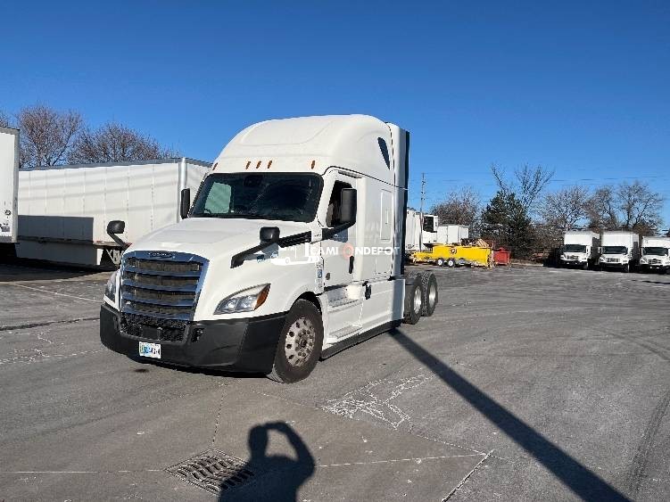 Truck Thumbnail 3