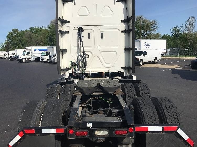 Truck Thumbnail 6