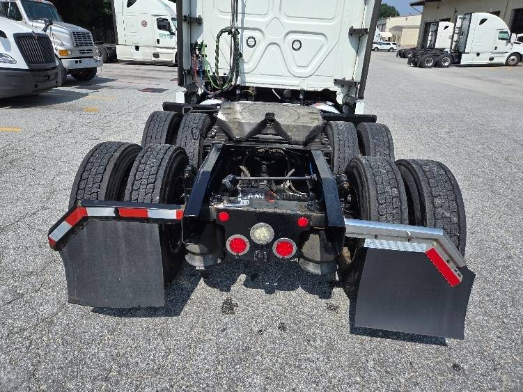 Truck Thumbnail 6