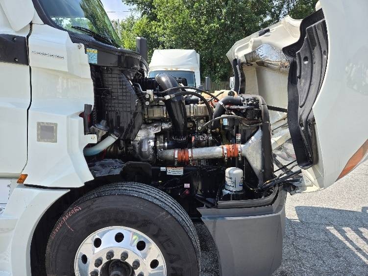 Truck Thumbnail 10