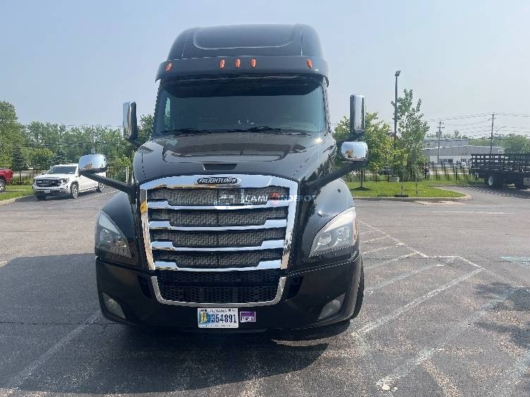 Truck Thumbnail 2