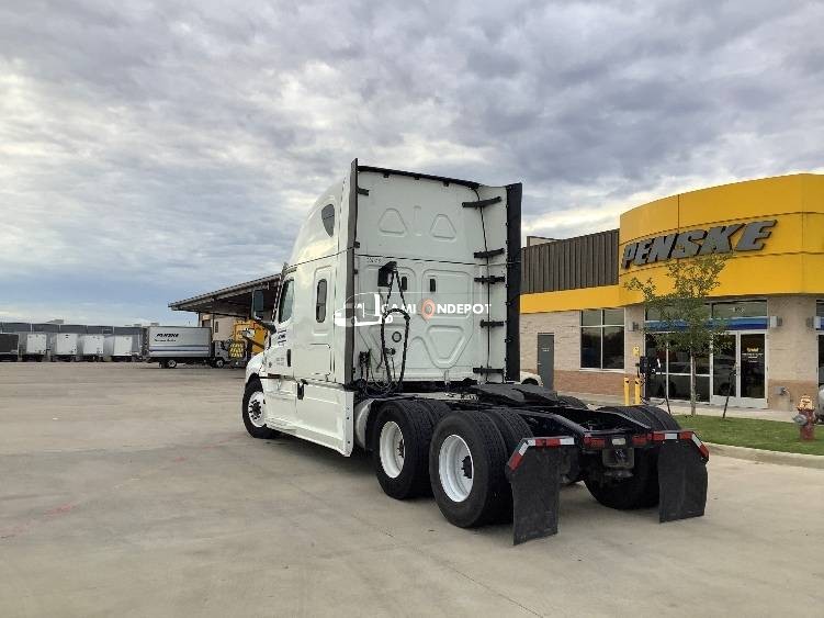 Truck Thumbnail 5