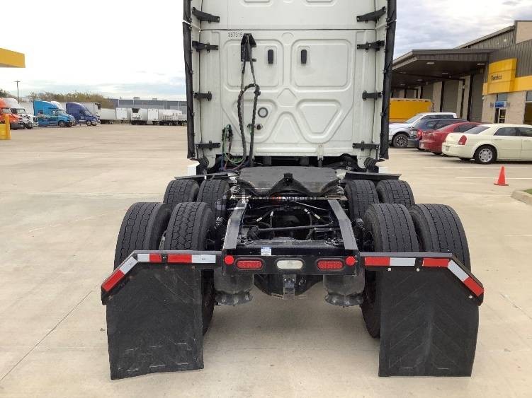 Truck Thumbnail 6