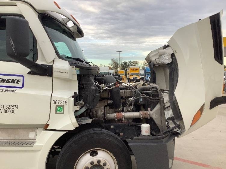 Truck Thumbnail 10