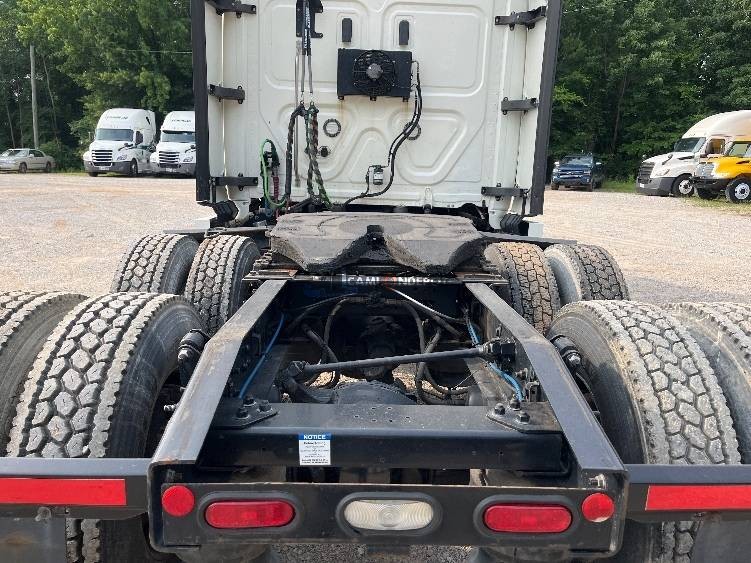 Truck Thumbnail 5