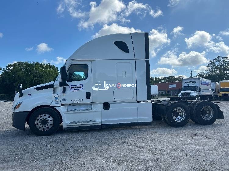 Truck Thumbnail 3