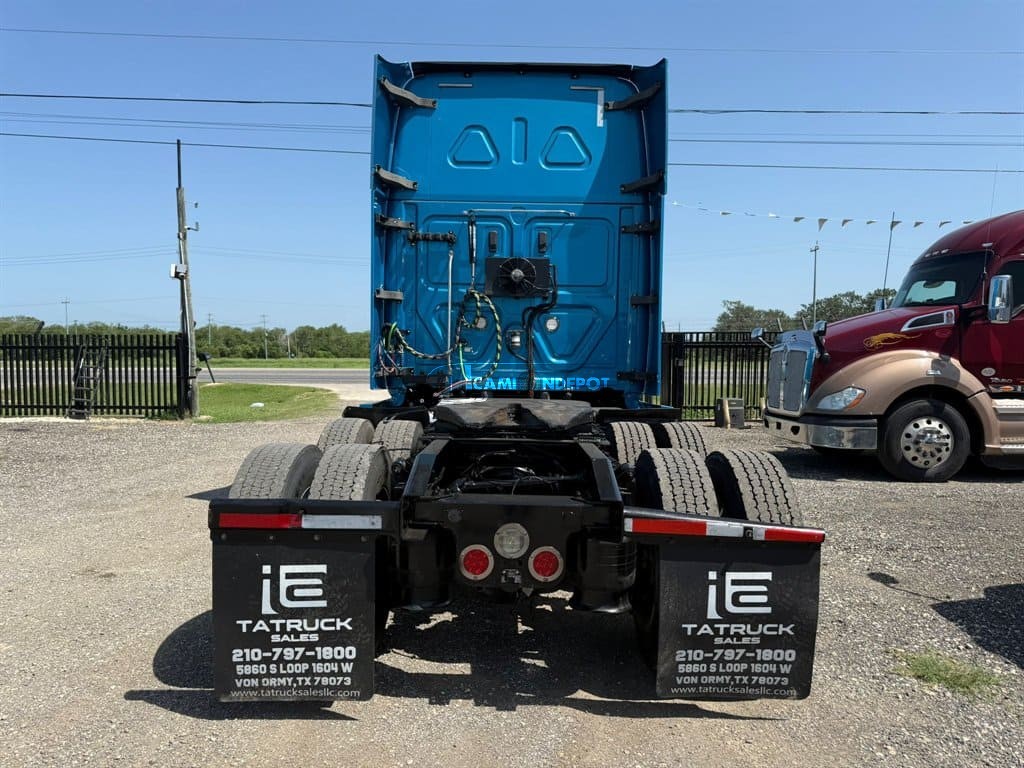 Truck Thumbnail 5