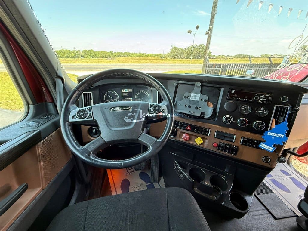 Truck Thumbnail 6