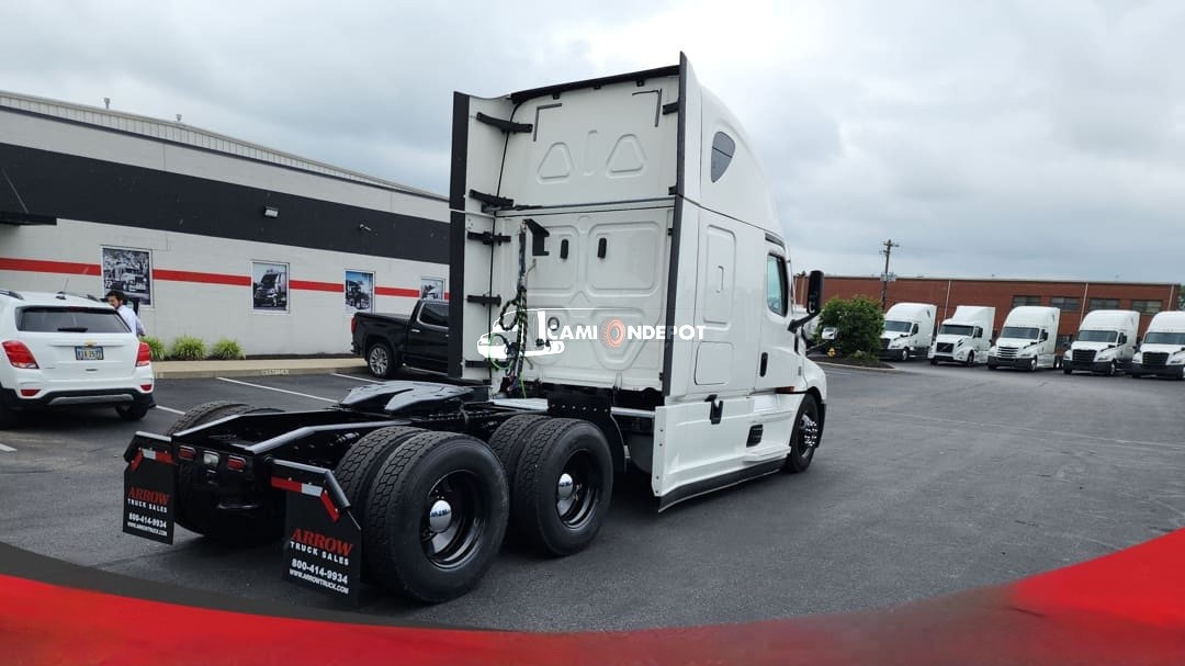 Truck Thumbnail 4