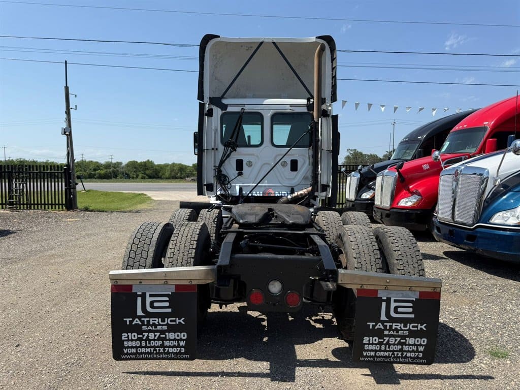 Truck Thumbnail 5
