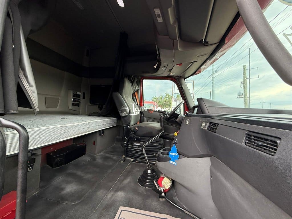 Truck Thumbnail 5