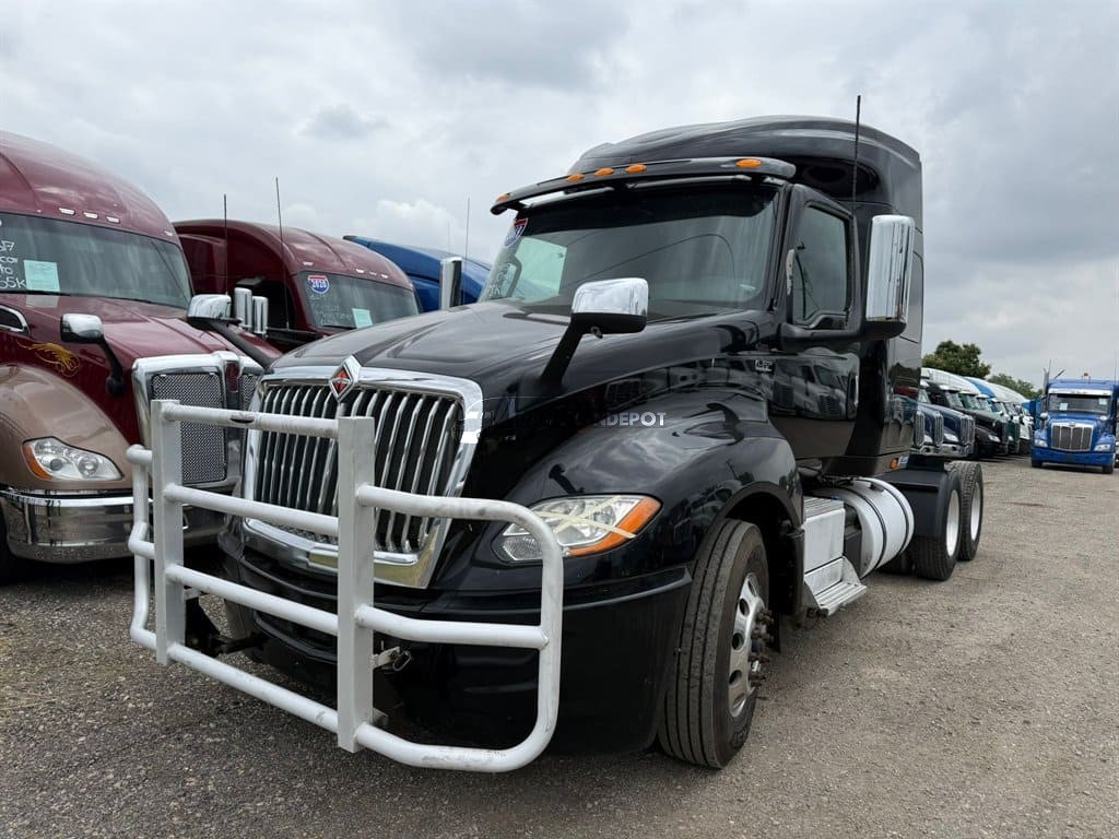 Truck Thumbnail 3