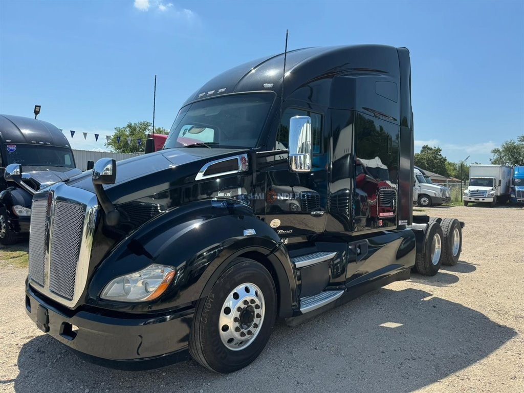 Truck