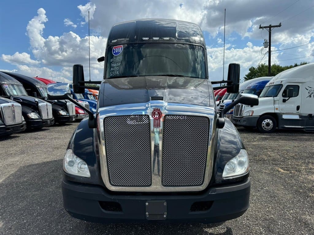 Truck Thumbnail 2